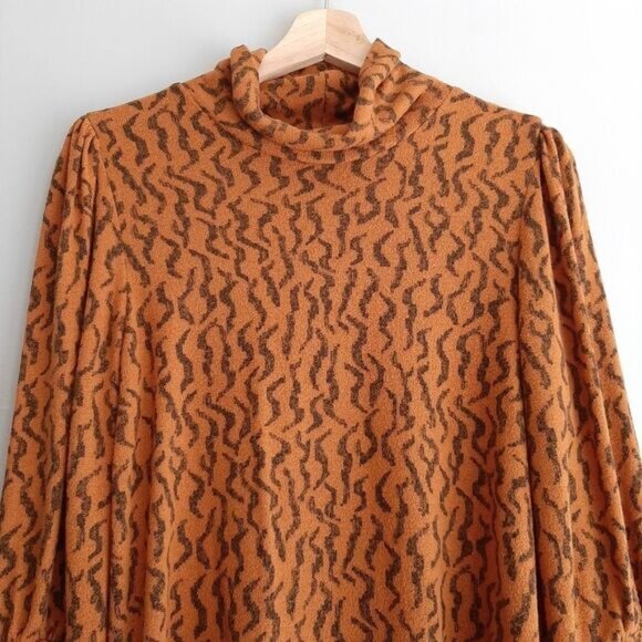 ANTHROPOLOGIE Puff-Sleeved Turtleneck Top Abstract Leopard Print Sz S - Picture 5 of 16